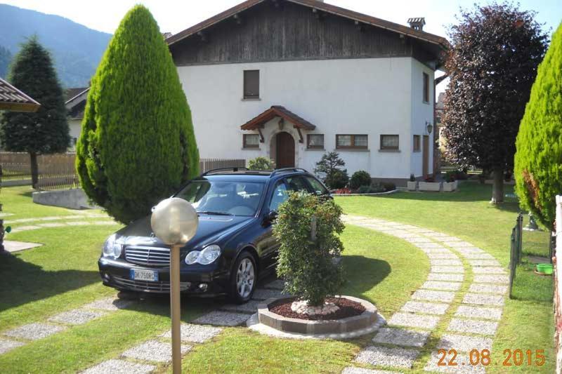 B&B L'Isola Delle Rose Sovramonte Exterior photo